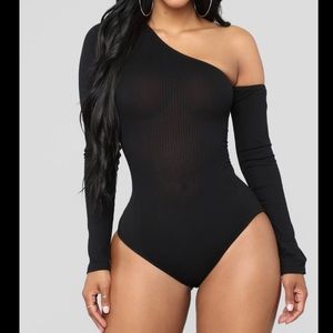 Fashion Nova Women’s Black Size S Bikini Bottom bodysuit